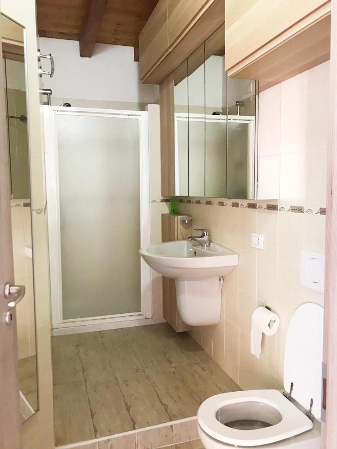 Luxury Apartments - Le Fate - Residence With Pool Манерба-дель-Гарда Экстерьер фото