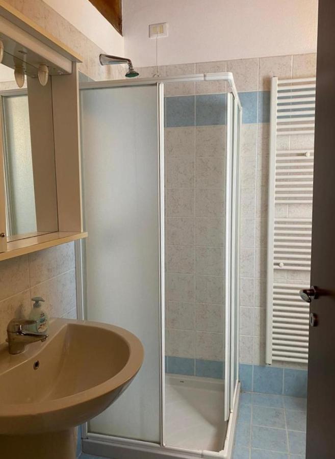 Luxury Apartments - Le Fate - Residence With Pool Манерба-дель-Гарда Экстерьер фото